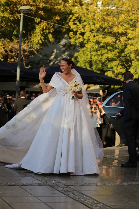 La mariée Nina Flohr - Cérémonie religieuse du mariage du prince Phílippos de Grèce et Nina Flohr à la cathédrale de l'Annonciation à Athènes le 23 octobre 2021. 