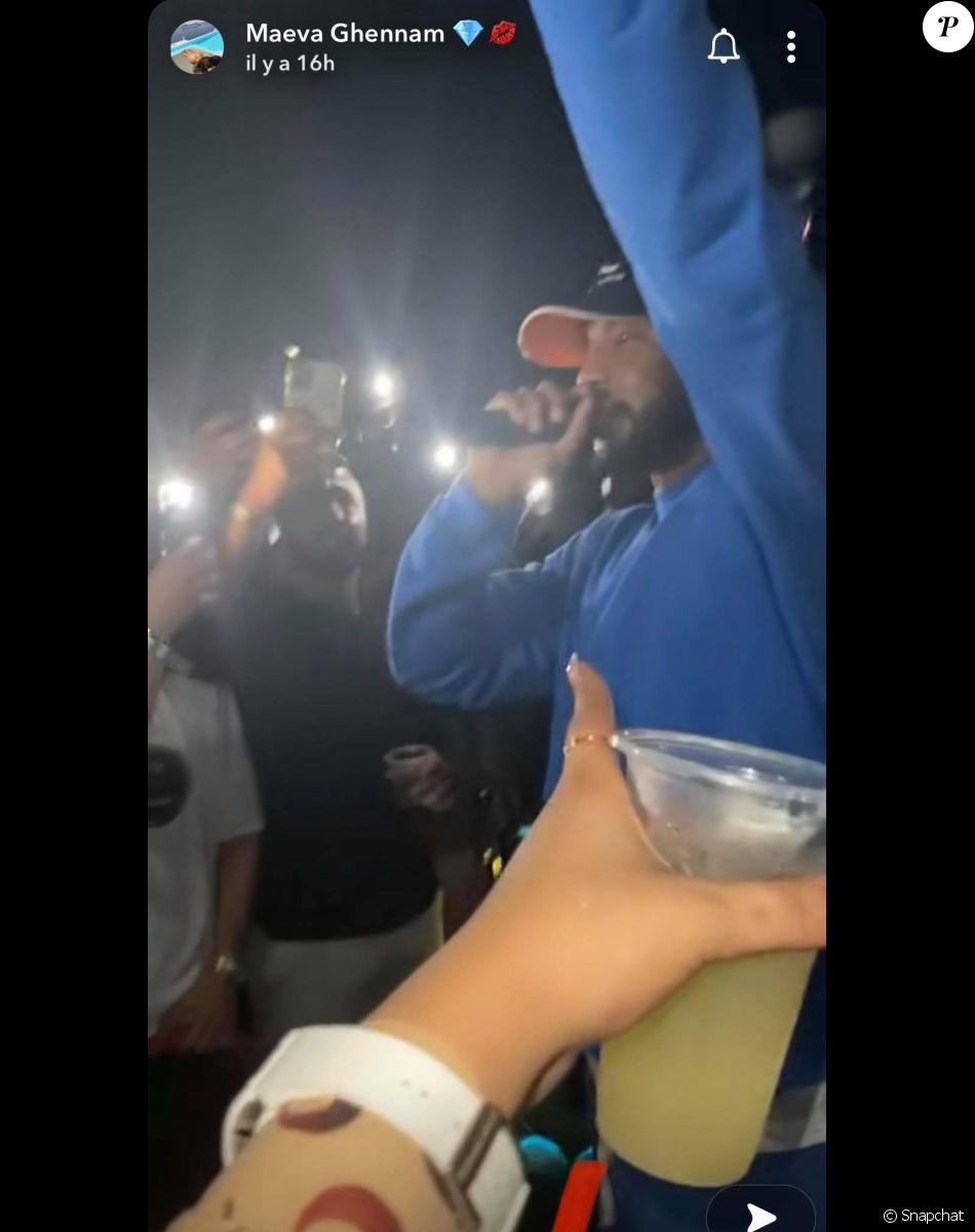Maeva Ghennam passe une folle soirée avec Booba : le rappeur "en sueur"