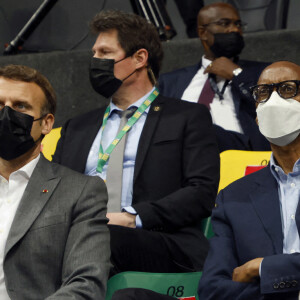 Joakim Noah - Le président Emmanuel Macron et Paul Kagame, président du Rwanda, assistent à un match de basket au Kigali Arena le 27 mai 2021. © Ludovic Marin / Pool / Bestimage