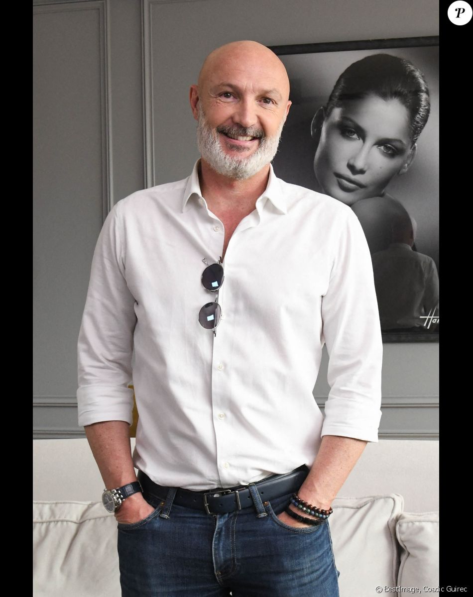 Exclusif - Frank Leboeuf lors du match de football France Hongrie depuis la suite Harcourt du Fouquet's Barrière à Paris le 19 juin 2021. © Coadic Guirec / Bestimage