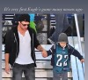 Ryan Phillippe partage une photo de son fils Deacon, lorsqu'il a assisté pour la première fois à un match des Aigles de Philadelphie.