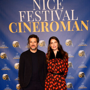 Guillaume Canet et Laetitia Casta, présentant en avant première, le film "Lui" lors de la quatrième soirée de la 3ème édition du Festival Cinéroman à Nice, France, le 23 octobre 2021. © Bruno Bebert/Bestimage 