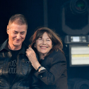 Jane Birkin et Etienne Daho sur la scène du festival des Francofolies 2021 à la Rochelle, le 12 juillet 2021.