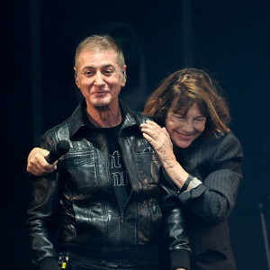 Jane Birkin et Etienne Daho sur la scène du festival des Francofolies 2021 à la Rochelle, le 12 juillet 2021.