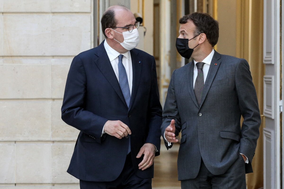 Photo : Le président de la République, Emmanuel Macron et Jean Castex ...