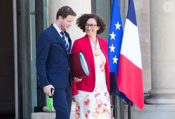 Clément Beaune, Emmanuelle Wargon - Sorties du Conseil des ministres du mercredi 25 août 2021 au palais de l'Elysée à Paris