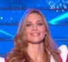 Miss Provence : April Benayoum lors du défilé des 15 demi-finalistes sur le thème du 14 juillet - élection de Miss France 2021 le 19 décembre sur TF1