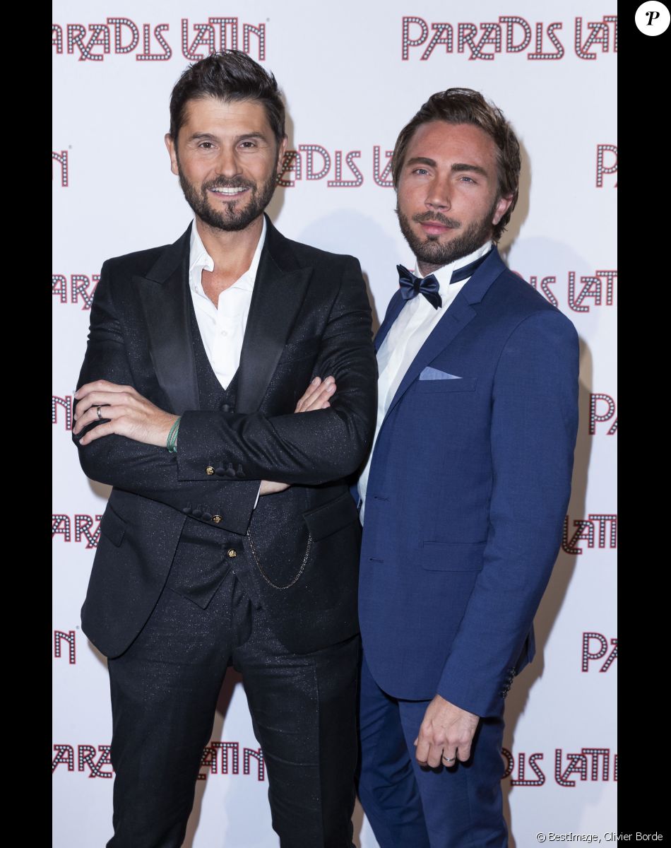 Christophe Beaugrand et son mari Ghislain Gerin - Photocall de la générale "L'Oiseau Paradis" au Paradis Latin à Paris, le 6 juin 2019. © Olivier Borde/Bestimage
