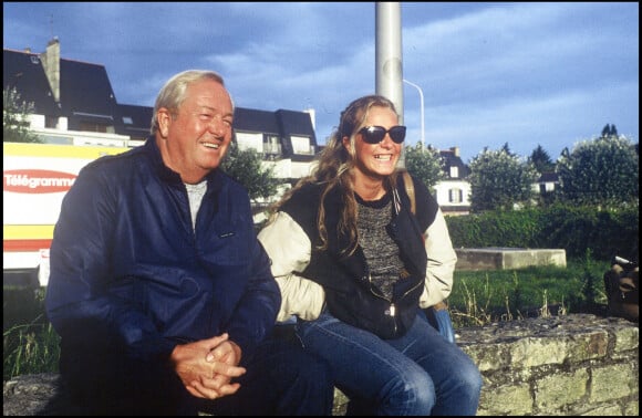 Photo d'archives - Rendez-vous avec Jean-Marie Le Pen et sa fille Marine à la Trinité-sur-mer en 1987