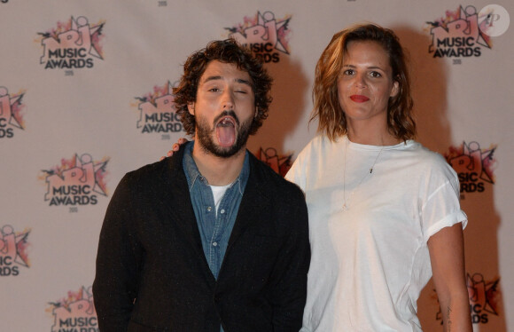 Laure Manaudou et son compagnon Jérémy Frérot - Arrivées à la 17ème cérémonie des NRJ Music Awards 2015 au Palais des Festivals à Cannes, le 7 novembre 2015. © Rachid Bellak/Bestimage