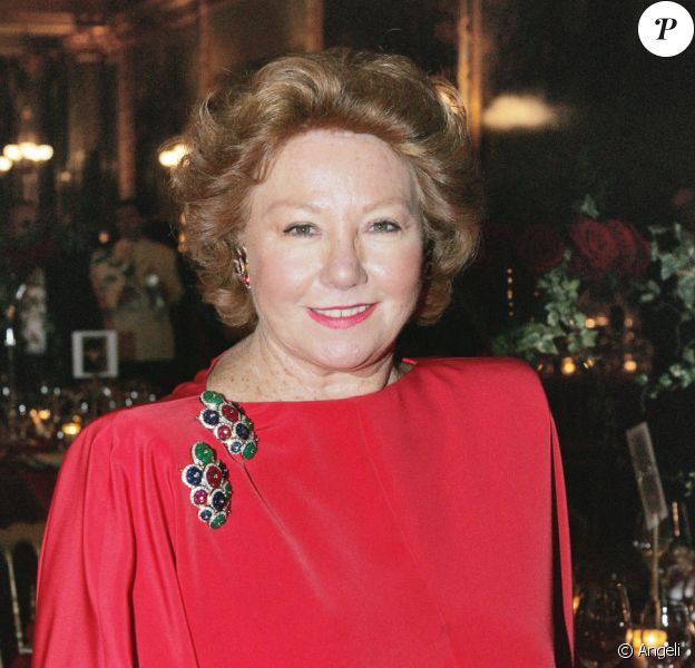 Pour Nadine De Rothschild C Est Fini Les Bonnes Manieres Purepeople