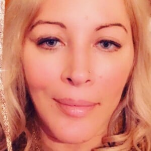 Loana, son nouveau business taclé : déjà forcée de brader ses services ?