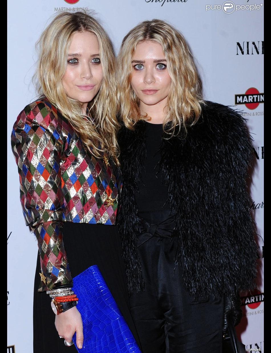 Film De Mary Kate Et Ashley Olsen Mary-Kate et Ashley Olsen lors de la première à New York du film Nine