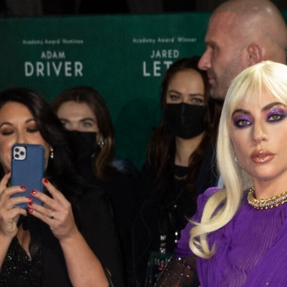 Lady Gaga arrive à la première du film "House Of Gucci" à Londres, le 9 novembre 2021.