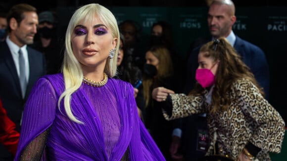Lady Gaga en robe volante et bas résilles, Camille Cottin joue la transparence pour House Of Gucci