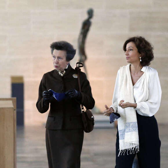 La princesse Anne rencontre des lauréates du programme "Femmes dans la Science" de l'UNESCO/L'Oréal à l'Unesco, où elle a été reçue par Audrey Azoulay, directrice générale de l'Unesco. Le 4 octobre 2021. © Thierry Chesnot / Pool / Bestimage