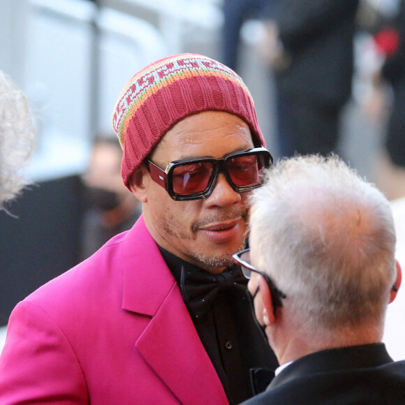 JoeyStarr, Thierry Frémaux - Montée des marches du film " De son vivant " lors du 74ème Festival International du Film de Cannes. Le 10 juillet 2021 © Borde-Jacovides-Moreau / Bestimage 