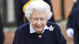 Elizabeth II : Son offre de travail au salaire mirobolant !