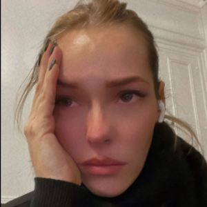 Maeva Coucke en larmes : elle confie avoir subi une opération très douloureuse sur Instagram