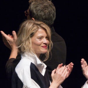 Mélanie Thierry, Nicole Garcia et Raphaël Personnaz - Soirée en hommage à Bertrand Tavernier pendant le festival Lumière 2021 à Lyon, le 10 octobre 2021. © Sandrine Thesillat / Panoramic / Bestimage