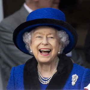 La reine Elisabeth II d'Angleterre lors des Champions Day à Ascot. Le 16 octobre 2021 