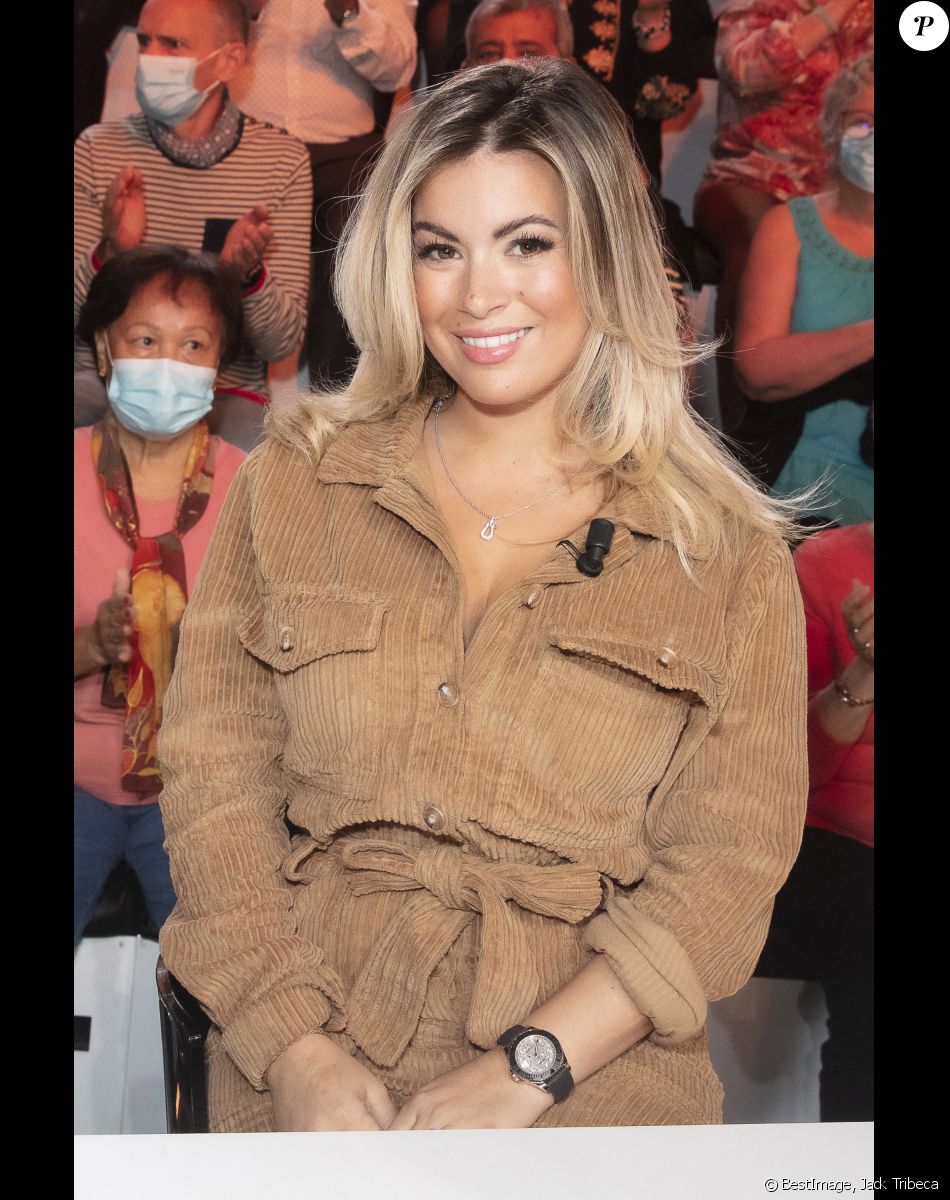 Exclusif - Carla Moreau - Enregistrement de l'émission "Touche Pas à Mon Poste (TPMP)", présentée par C.Hanouna et diffusée sur C8 le 5 novembre © Jack Tribeca / Bestimage