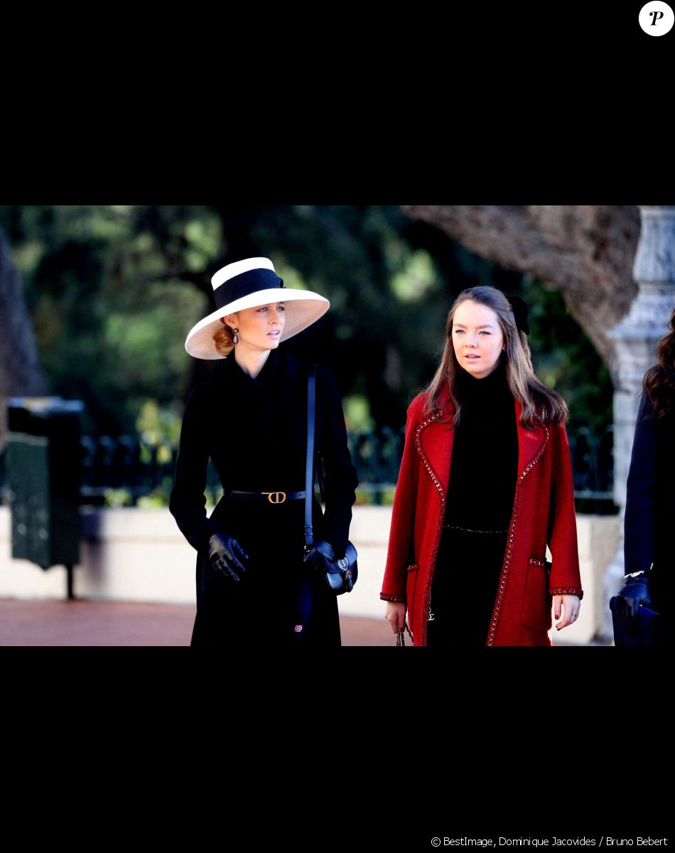 Beatrice Borromeo, Alexandra de Hanovre - Arrivées en la cathédrale de Monaco pour la messe d'action de grace avec Te Deum lors de la la fête nationale de Monaco le 19 novembre 2021. © Dominique Jacovides / Bruno Bebert / Bestimage