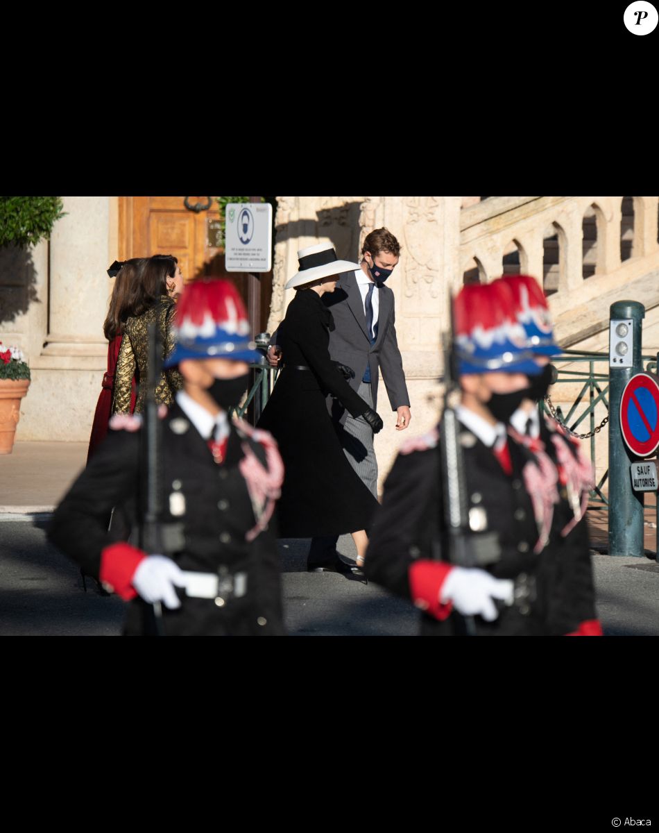Pierre Casiraghi et son épouse Beatrice Borromeo lors de la Fête nationale de Monaco, le 19 novembre 2021.