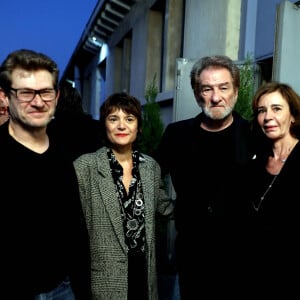 Eddy Mitchell entouré de ses enfants Sylvaine et Eddy Jr Moine et de sa femme Muriel - Cérémonie d'ouverture du Festival Lumière 2017 au cours de laquelle Eddy Mitchell a reçu un hommage à Lyon, le 14 Octobre 2017 © Dominique Jacovides/Bestimage 