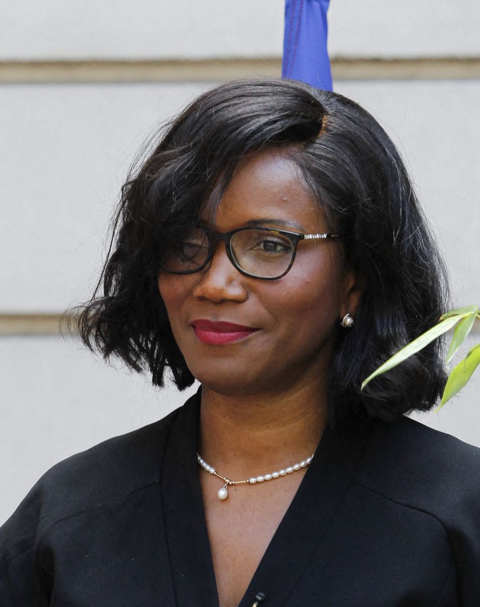 Elisabeth Moreno (nouvelle Ministre déléguée chargée de l'Égalité entre les femmes et les hommes, de la Diversité et de l'Égalité des chances) - Cérémonie de passation de pouvoir place Beauvau à Paris le 7 juillet 2020.