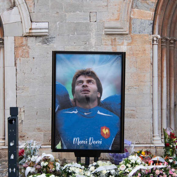 Obsèques du rugbyman Christophe Dominici en l'église Saint-Louis de Hyères le 4 décembre 2020 © Patrick Carpentier / Bestimage