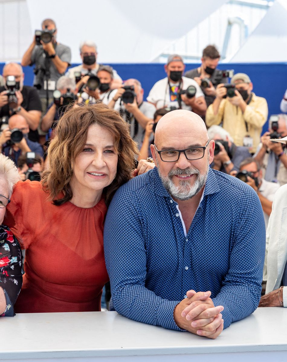 Danielle Fichaud, Valérie Lemercier (réalisatrice), Sylvain Marcel, Roc Lafortune, Pascale Desrochers au photocall du film Aline (hors compétition) lors du 74ème festival international du film de Cannes le 14 juillet 2021 © Borde / Jacovides / Moreau / Bestimage