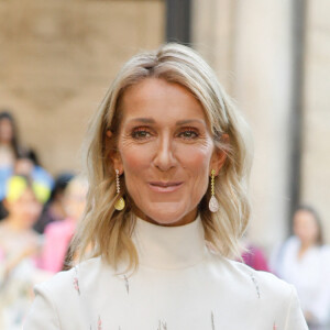Céline Dion arrive au défilé Haute Couture Valentino collection Automne-Hiver 2019/20 à l'hôtel Salomon de Rothschild à Paris, France, le 3 juillet 2019. © Veeren-ClovisBestimage 