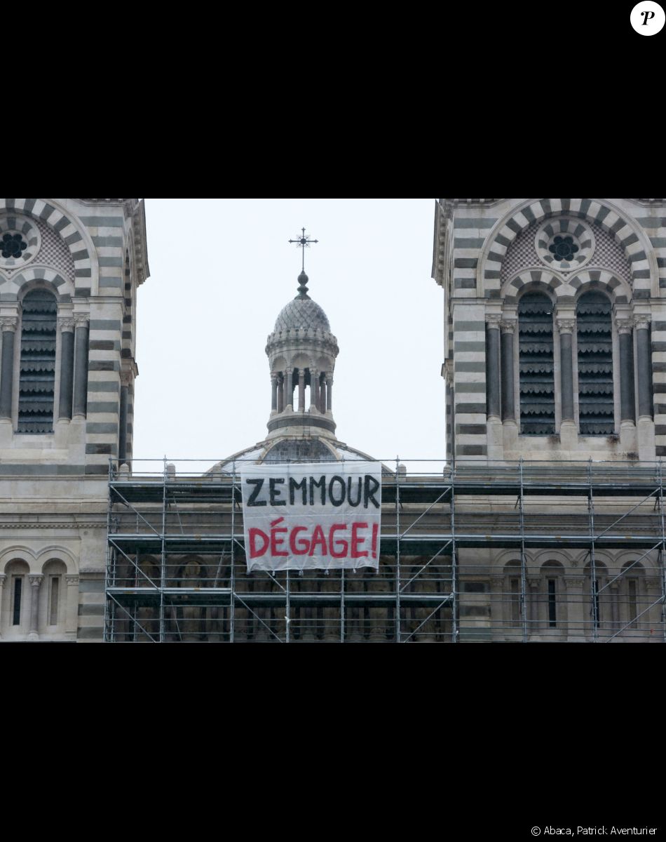 Doigt d'honneur d'Eric Zemmour Qui est la femme qui l'a provoqué