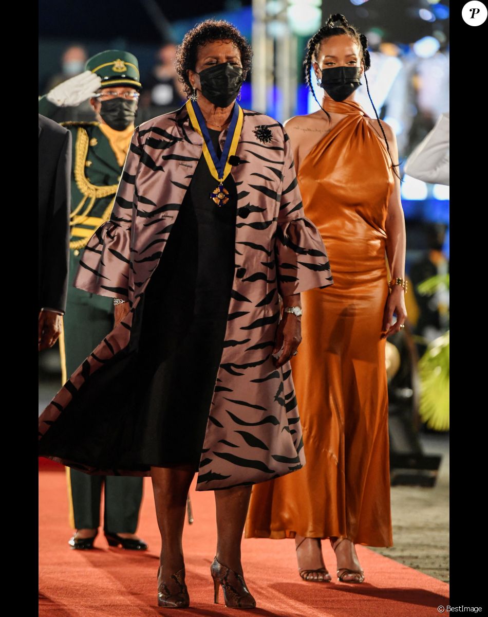 Sandra Mason nouvelle présidente de la Barbade, Rihanna - Le prince Charles, prince de Galles assiste à la cérémonie d'investiture présidentielle en présence de Rihanna à Heroes Square à Bridgetown à la Barbade le 29 novembre 2021.