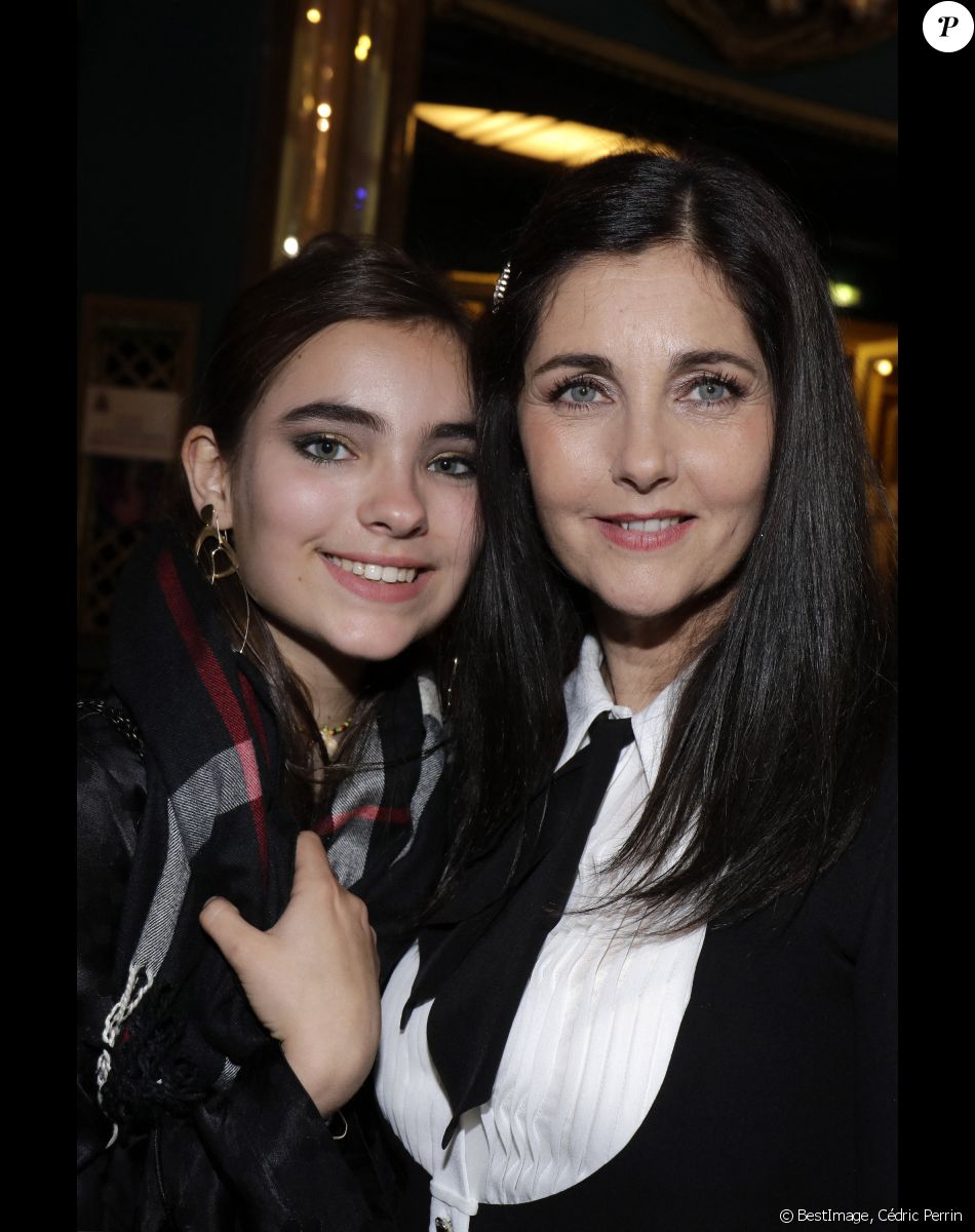 Cristiana Reali et sa fille Toscane Huster lors de la 31e cérémonie des Molières aux Folies Bergère à Paris, le 13 mai 2019. © Cédric Perrin/Bestimage
