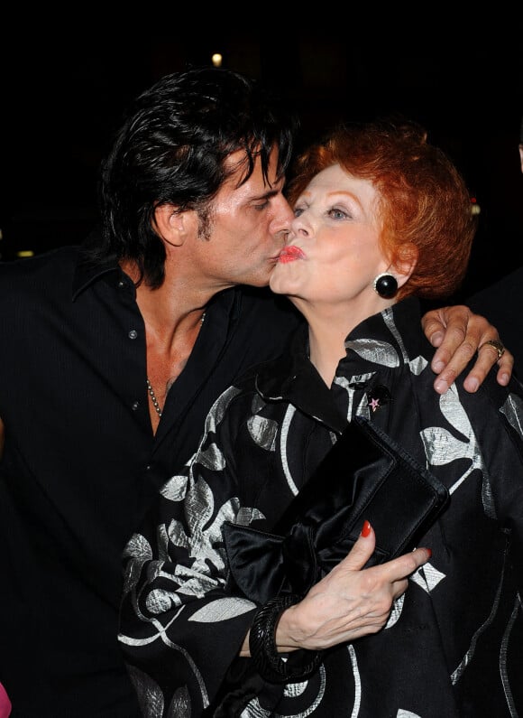 Lorenzo Lamas et sa mère Arlene Dahl en 2010.