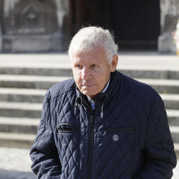 Patrick Poivre d'Arvor (PPDA) - Arrivées aux obsèques de Etienne Mougeotte en l'église Saint-François-Xavier à Paris. Le 13 octobre 2021