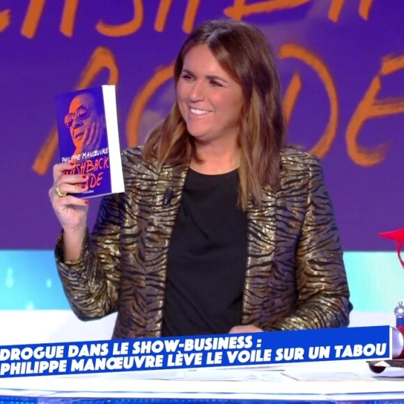 Valérie Benaim (qui remplaçait Cyril Hanouna) a reçu Philippe Manoeuvre dans "TPMP", le 2 décembre.