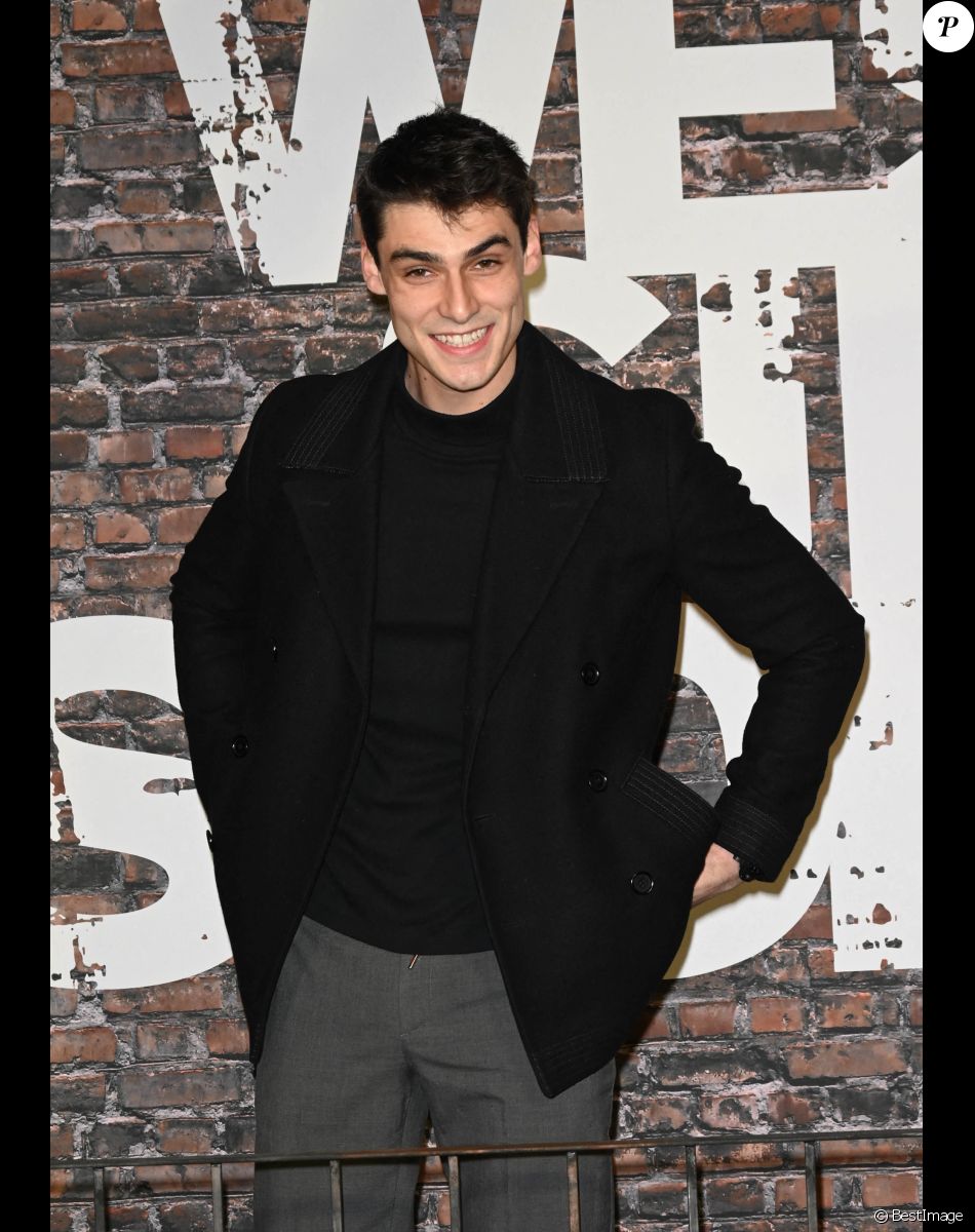 Rafael Miller à l'avant-première du film "West Side Story" réalisé par Steven Spielberg au Grand Rex à Paris le 2 décembre 2021. © Coadic Guirec/Bestimage