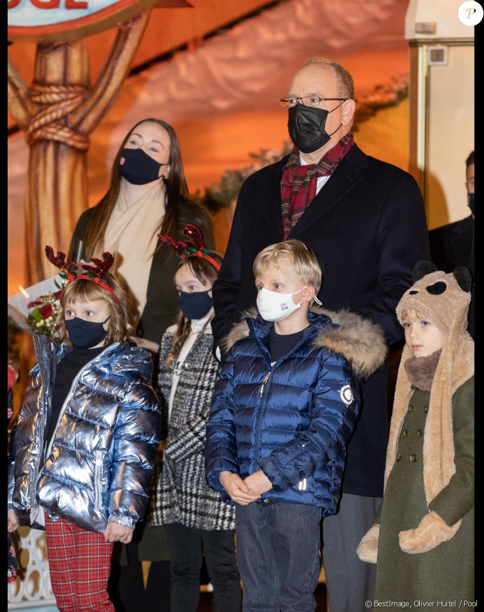 Ouverture du marché de Noël à Monaco en présence du prince Albert II, de ses enfants le prince Jacques, la princesse Gabriella, à Monaco © Olivier Huitel / Pool / Bestimage