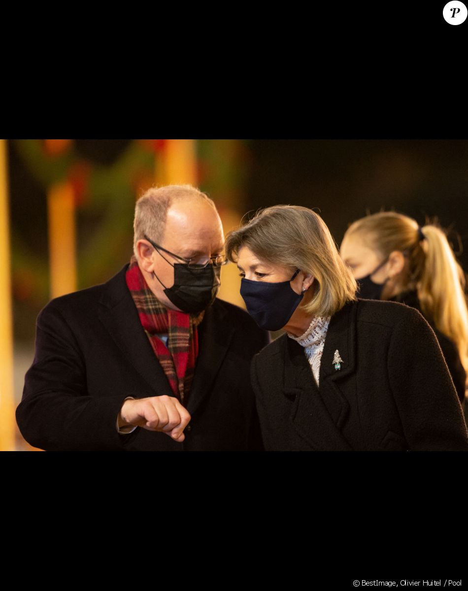 Ouverture du marché de Noël à Monaco en présence du prince Albert II, de ses enfants le prince Jacques, la princesse Gabriella, de la princesse Caroline de Hanovre, de Pierre Casiraghi, sa femme Béatrice Borroméo , de leurs enfants Francesco et Stefano, de Roisin Wittstock et de ses enfants Kaia Rose et Bodie à Monaco le 3 décembre 2021. © Olivier Huitel / Pool / Bestimage