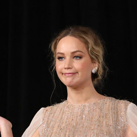 Jennifer Lawrence (enceinte) à la première du film "Don't Look Up" à New York, le 5 décembre 2021.