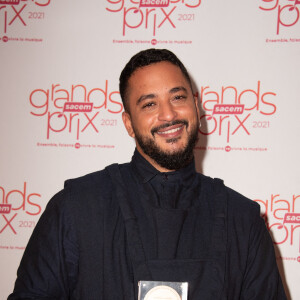 Slimane Nebchi lors des Grands Prix Sacem 2021 remis au siege social de la Sacem, le 6 decembre 2021, Neuilly-sur-Seine, France. Photo by Mireille Ampilhac/ABACAPRESS.COM