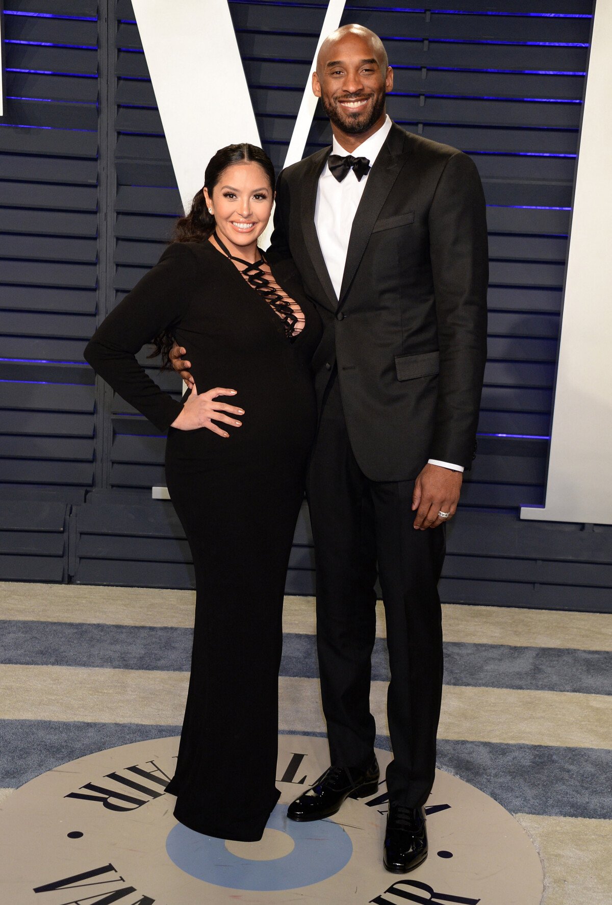 Photo Kobe Bryant Et Sa Femme Vanessa Bryant Enceinte Soirée Vanity Fair Oscar Party à Los 8223