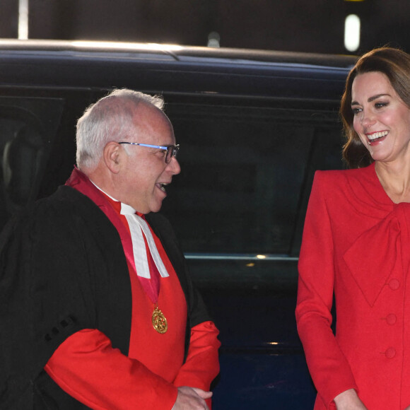 Le prince William, duc de Cambridge, et Catherine (Kate) Middleton, duchesse de Cambridge, assistent au service de chant communautaire Together At Christmas à l'abbaye de Westminster, à Londres, Royaume Uni, le 8 décembre 2021. 