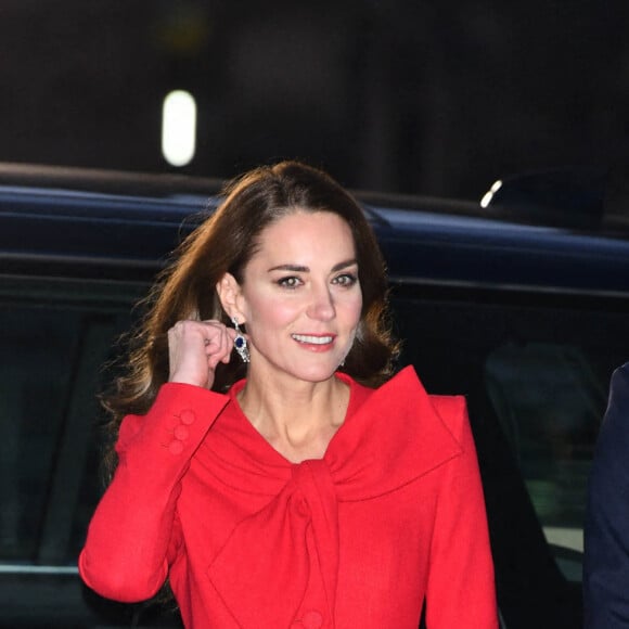 Le prince William, duc de Cambridge, et Catherine (Kate) Middleton, duchesse de Cambridge, assistent au service de chant communautaire Together At Christmas à l'abbaye de Westminster, à Londres, Royaume Uni, le 8 décembre 2021. 