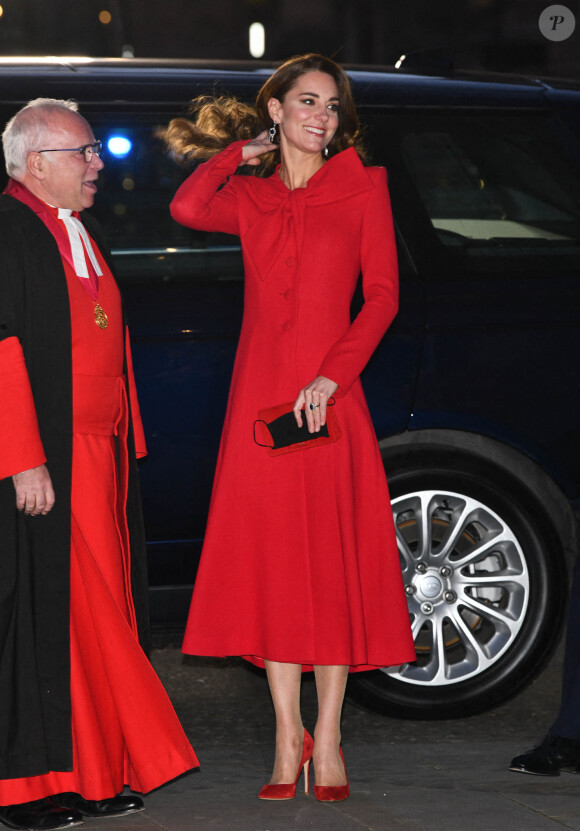 Le prince William, duc de Cambridge, et Catherine (Kate) Middleton, duchesse de Cambridge, assistent au service de chant communautaire Together At Christmas à l'abbaye de Westminster, à Londres, Royaume Uni, le 8 décembre 2021. 