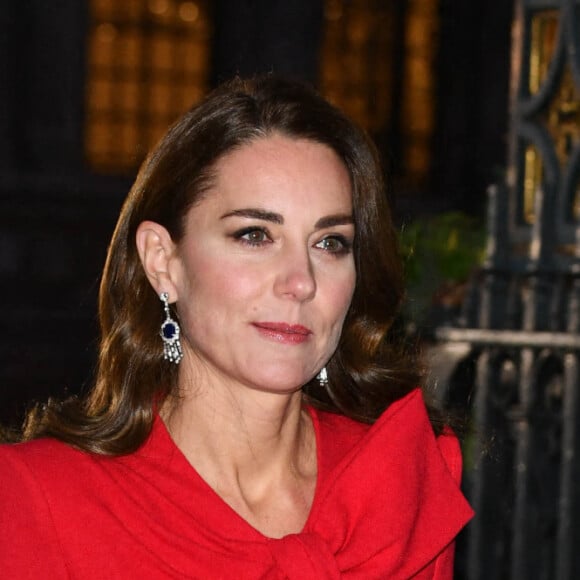 Le prince William, duc de Cambridge, et Catherine (Kate) Middleton, duchesse de Cambridge, assistent au service de chant communautaire Together At Christmas à l'abbaye de Westminster, à Londres, Royaume Uni, le 8 décembre 2021. 