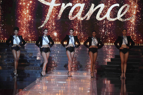 Election Miss France 2022 sur TF1, le 11 décembre 2021.